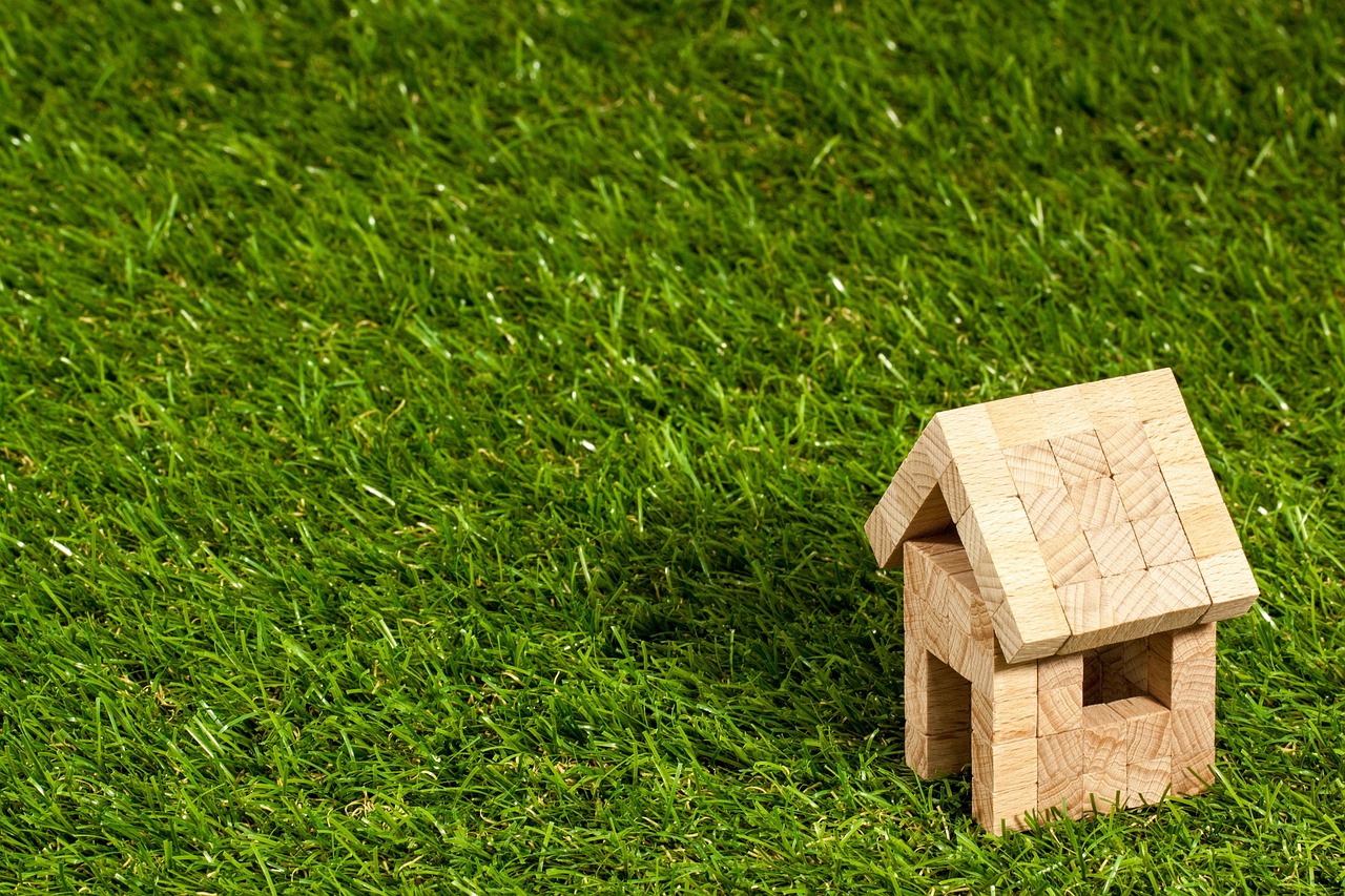 découvrez les dernières tendances des prix de l'immobilier, analysez les variations du marché et trouvez des conseils pour acheter ou vendre votre bien immobilier au meilleur prix.