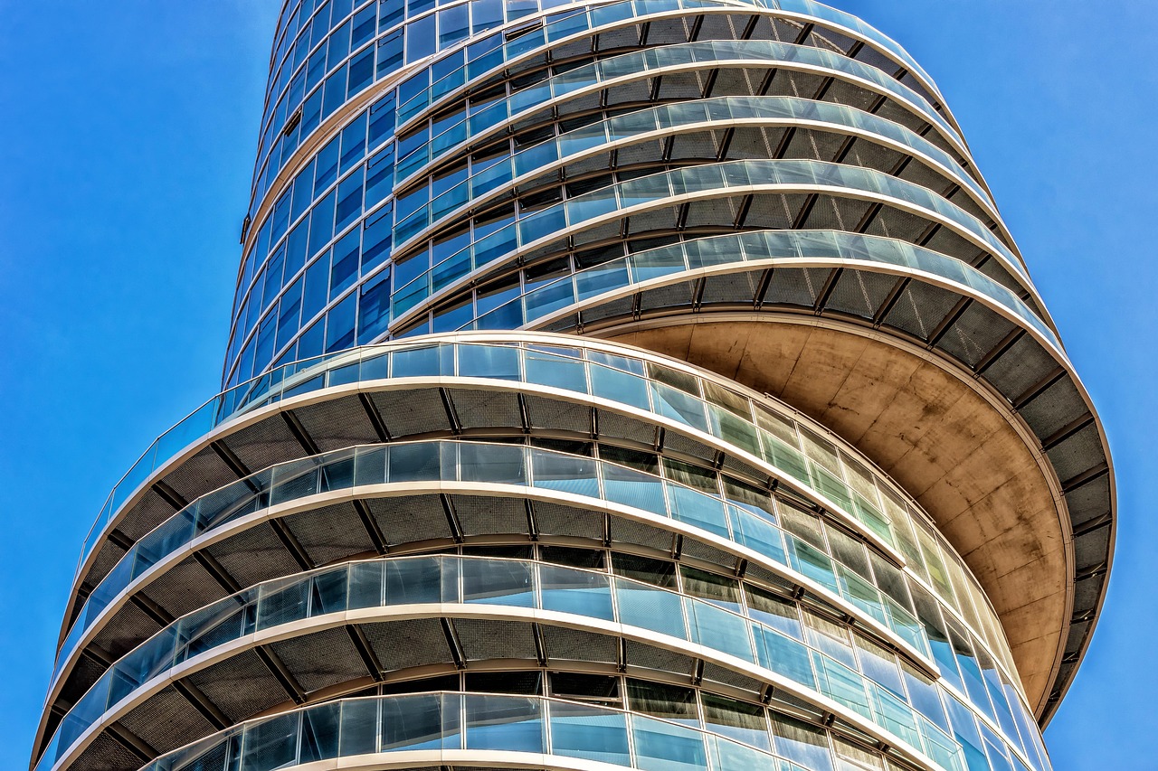 découvrez tout ce qu'il faut savoir sur la tarification immobilière : tendances du marché, méthodes d'évaluation et conseils pour fixer le bon prix de vente ou d'achat d'un bien immobilier.